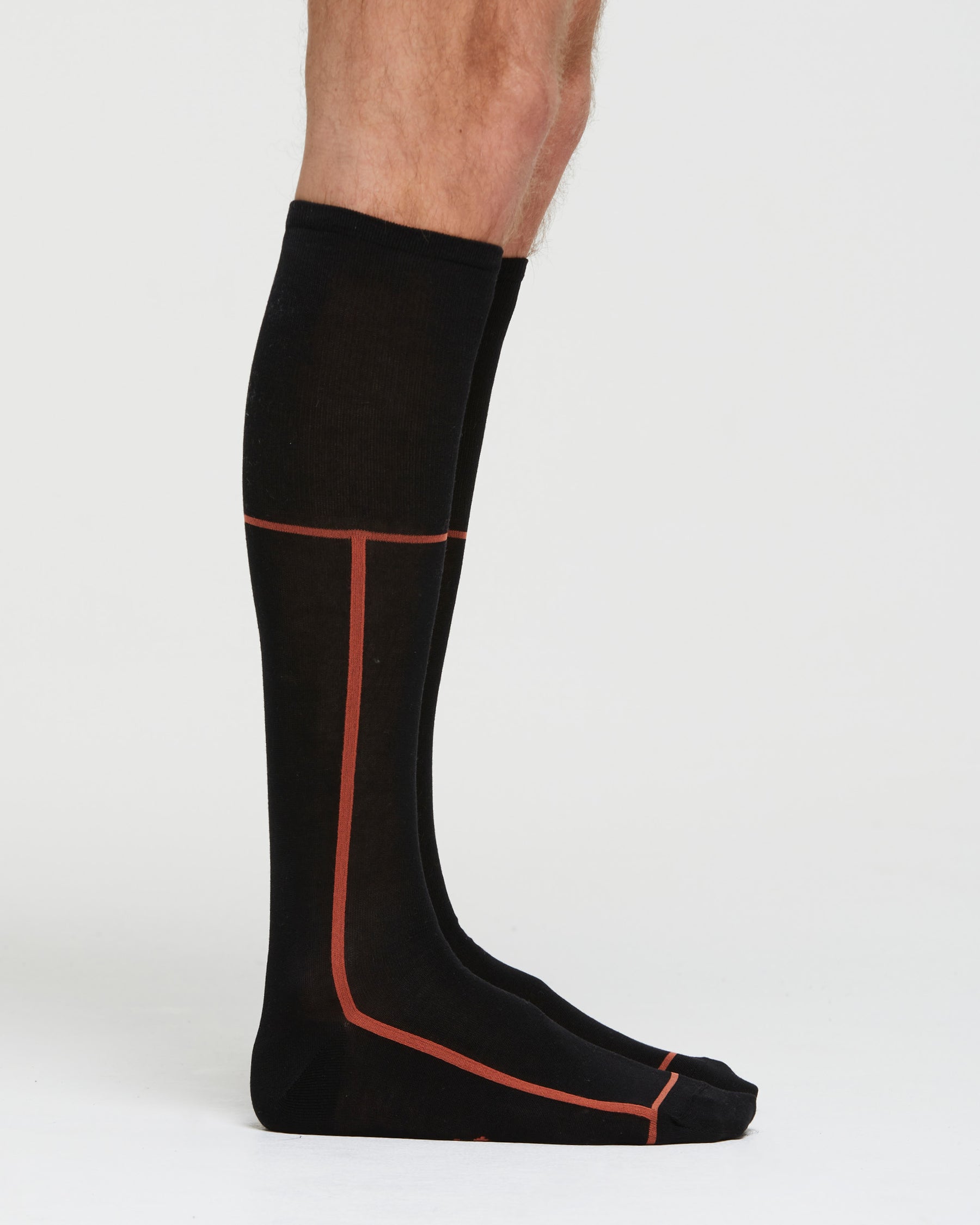 FILIPPO COTTON LONG SOCKS WITH CONTRASTING STRIPE PATTERN