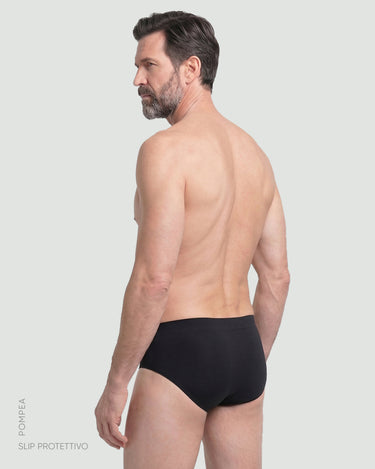 Slip absorbant pour homme pour fuites urinaires légères