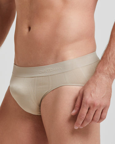 New moving men's seamless ribbed briefs