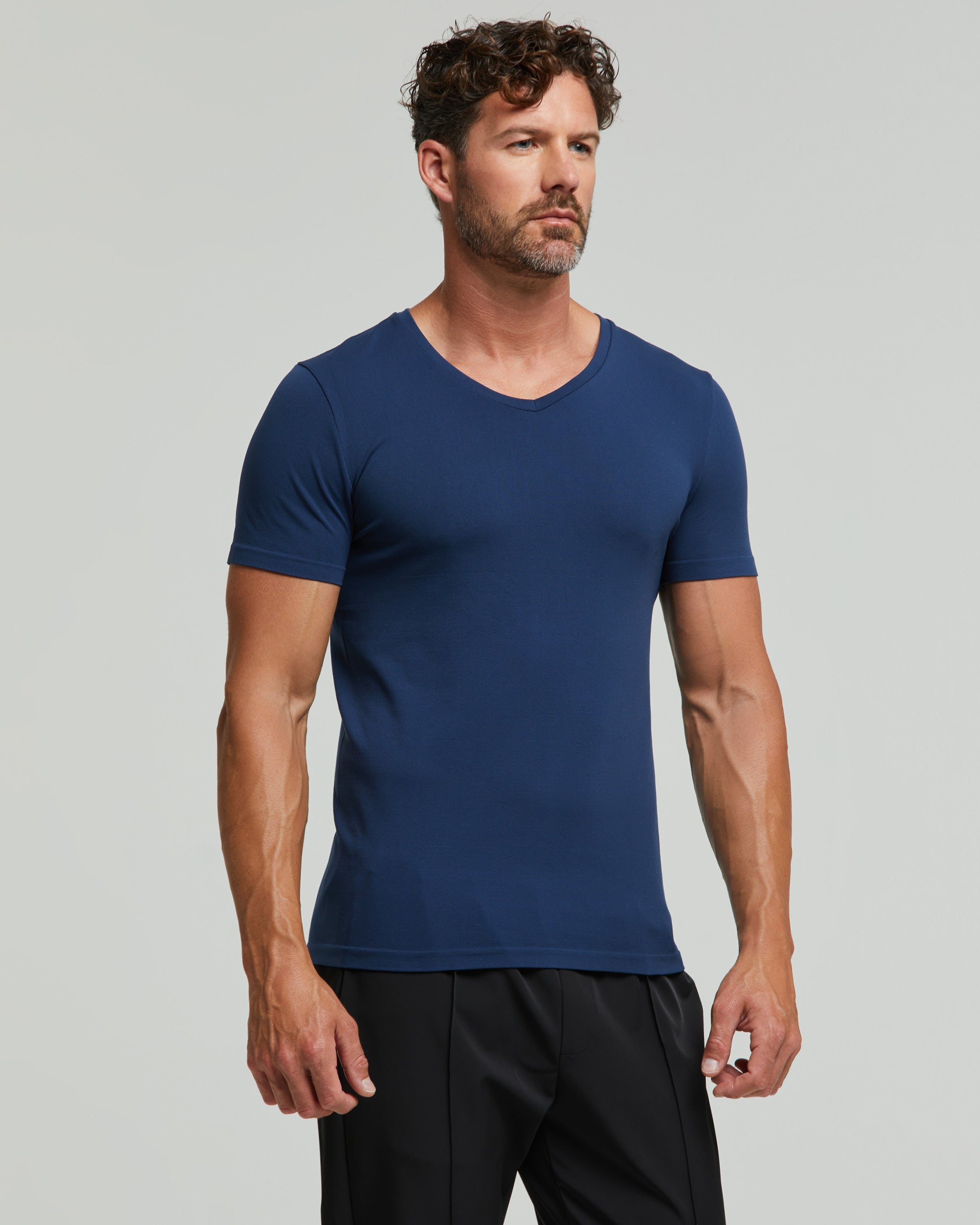 3 T-shirt uomo Fragi Ever senza maniche con scollo a V in puro cotone 3 T-shirt uomo Fragi Ever senza maniche con scollo a V in puro cotone