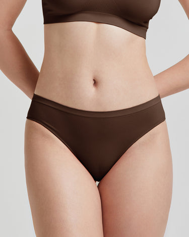 Seamless Brazilian briefs Skin Shades