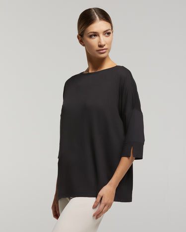 Maglia scollo barchetta in viscosa sostenibile vestibilità over