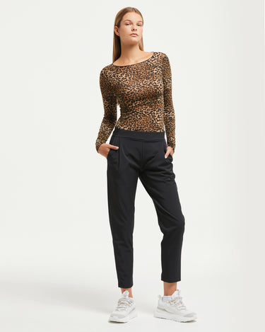 Maglia con scollo a barchetta in modal cashmere stampa animalier