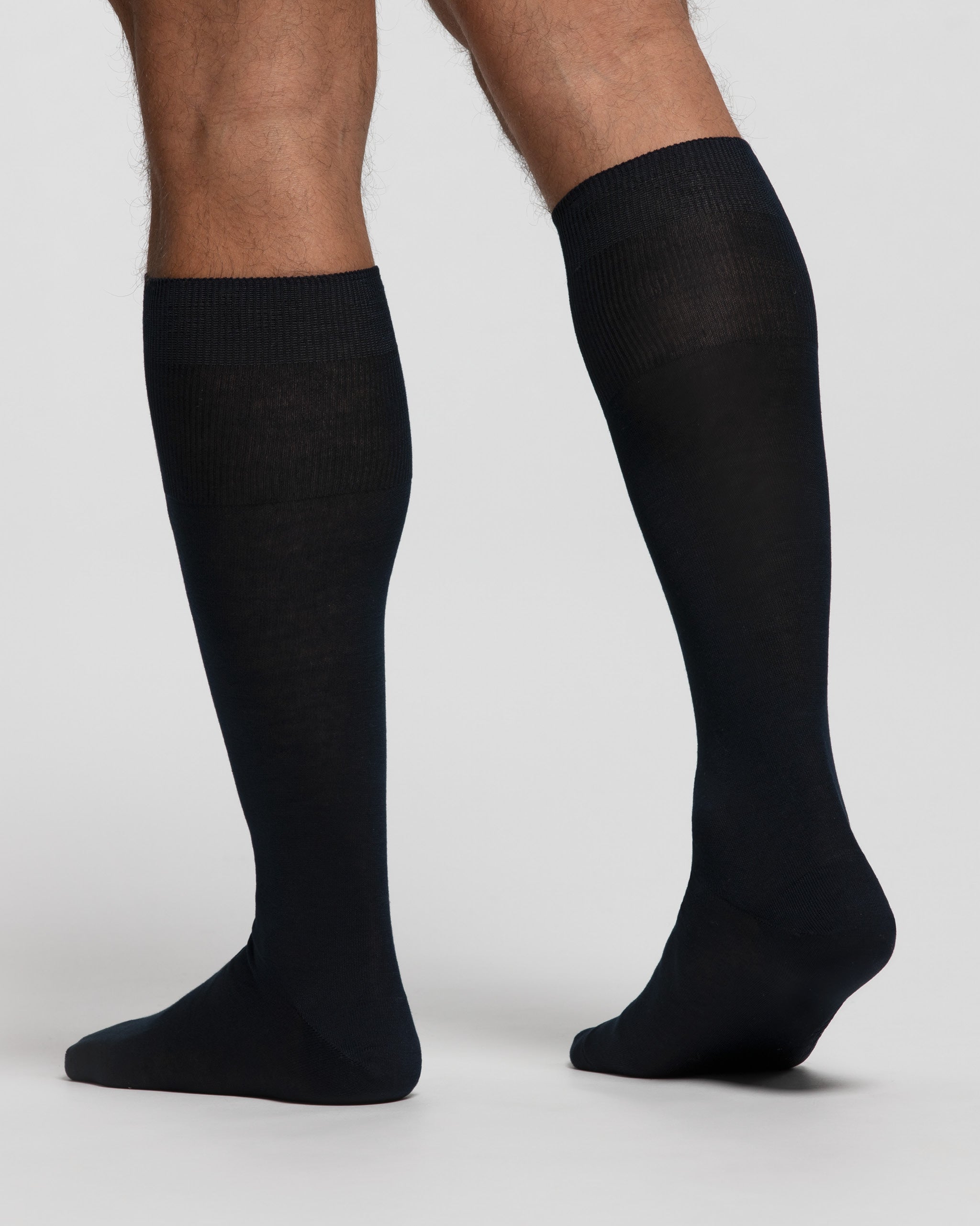 FALKE Ultra Energizing M Kh cotone con compressione 1 paio, Calzini lunghi Uomo, Blu Dark Navy 6370, 45-46 FALKE Ultra Energizing M Kh cotone con compressione 1 paio, Calzini lunghi Uomo, Blu Dark Navy 6370, 45-46