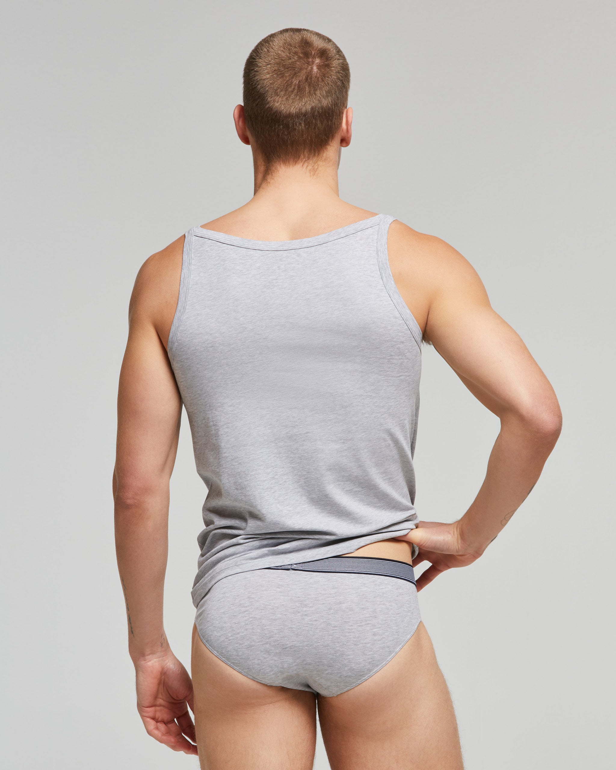 Basic Cotton Canotta Intima Uomo Spalla Stretta a Costine in 100% Puro Cotone (L, Grigio Basic Cotton Canotta Intima Uomo Spalla Stretta a Costine in 100% Puro Cotone (L, Grigio