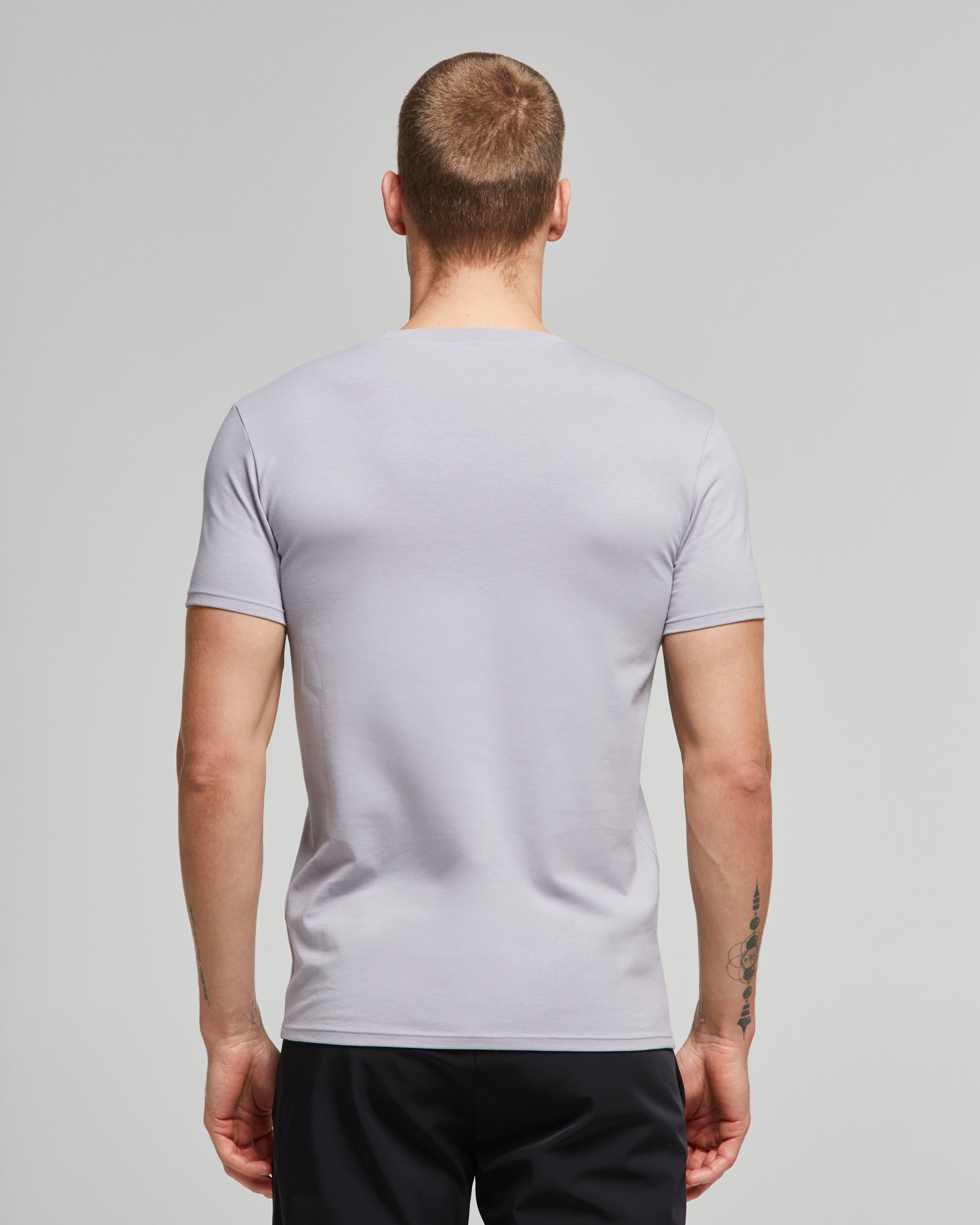 T-shirt basic uomo slim fit