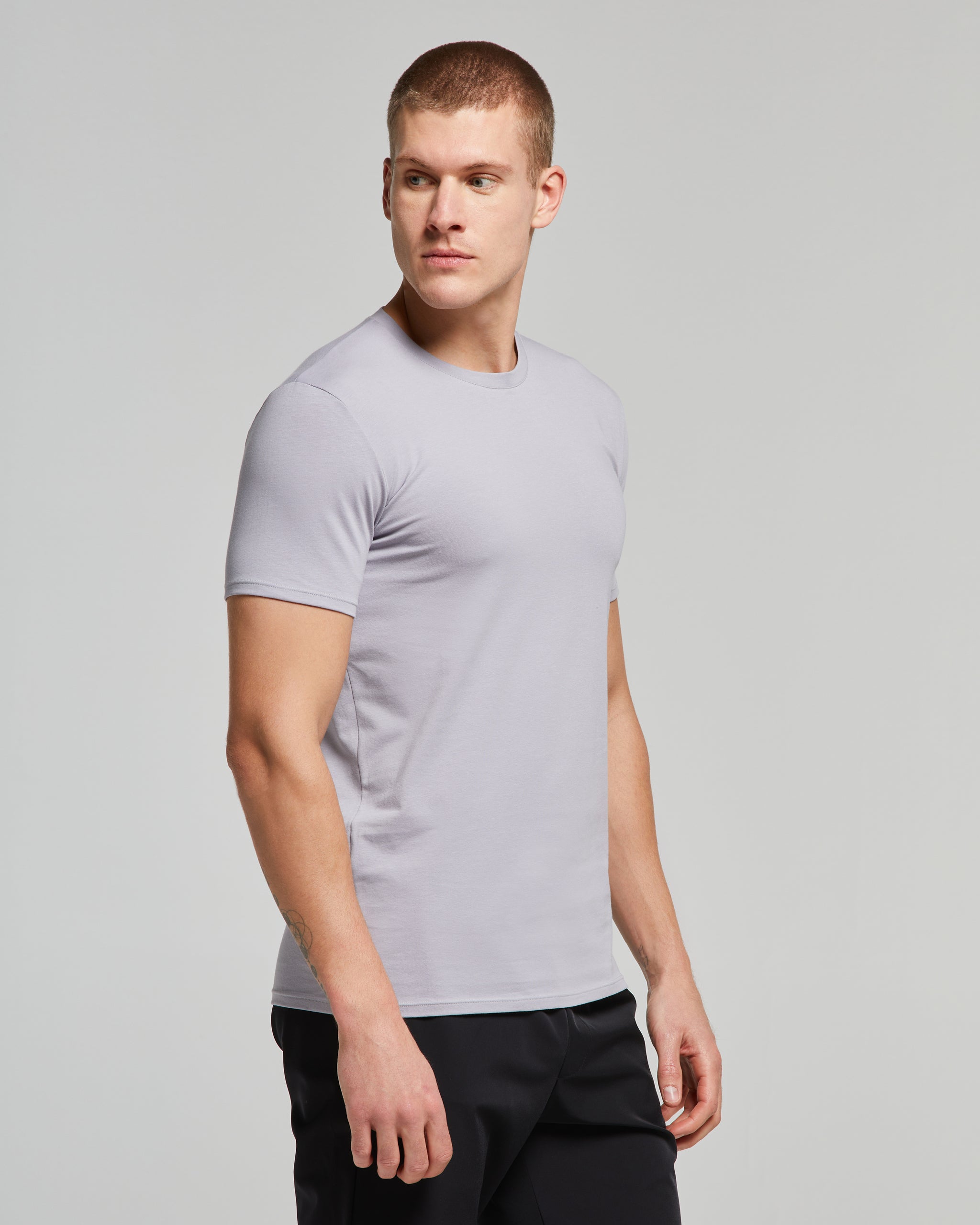 T-shirt basic uomo slim fit