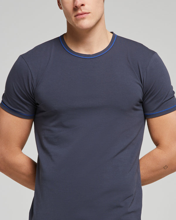 Slim-Fit-T-Shirt aus Baumwolle mit Rundhalsausschnitt