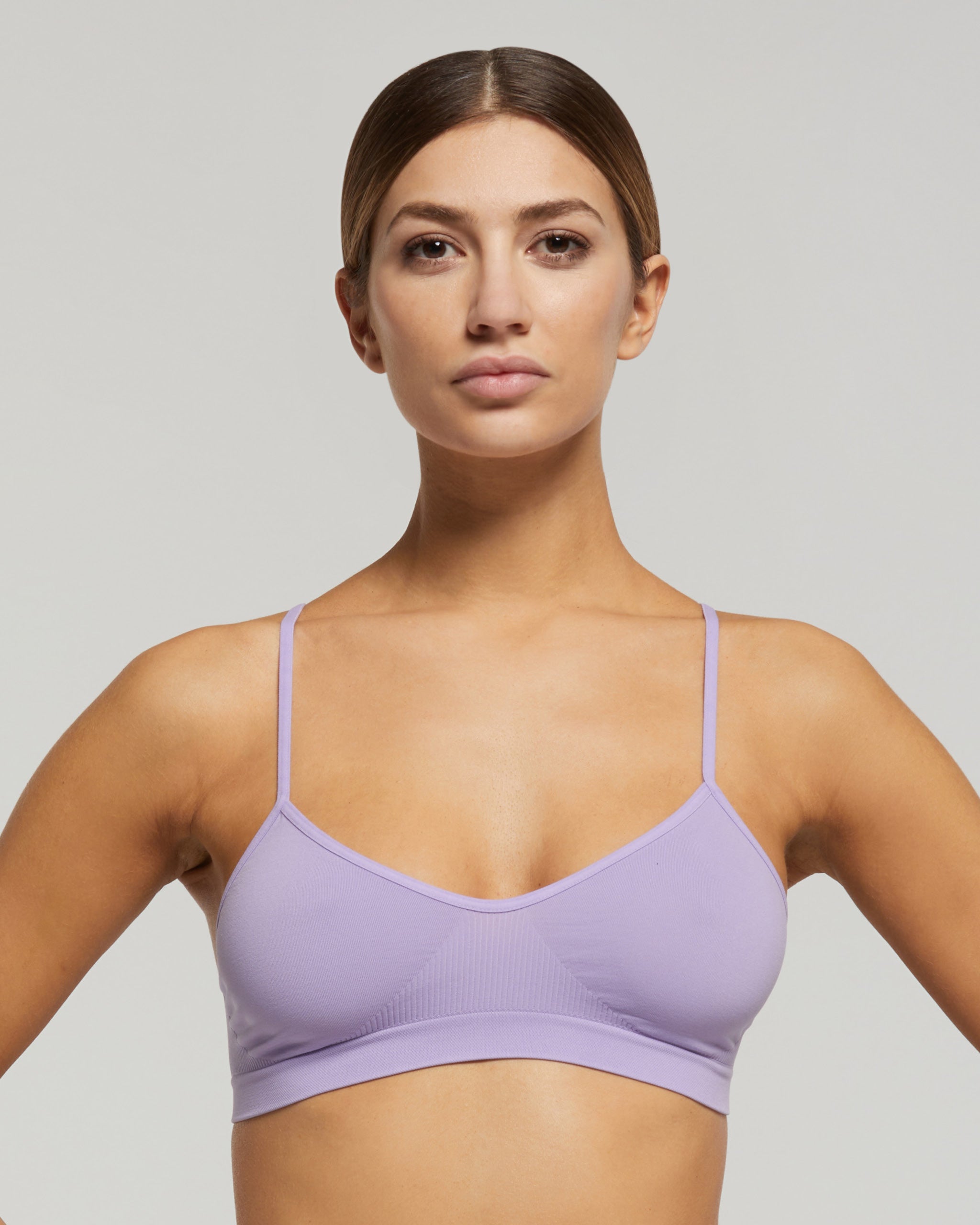 Soutien-gorge sans couture à épaules étroites de couleur unie