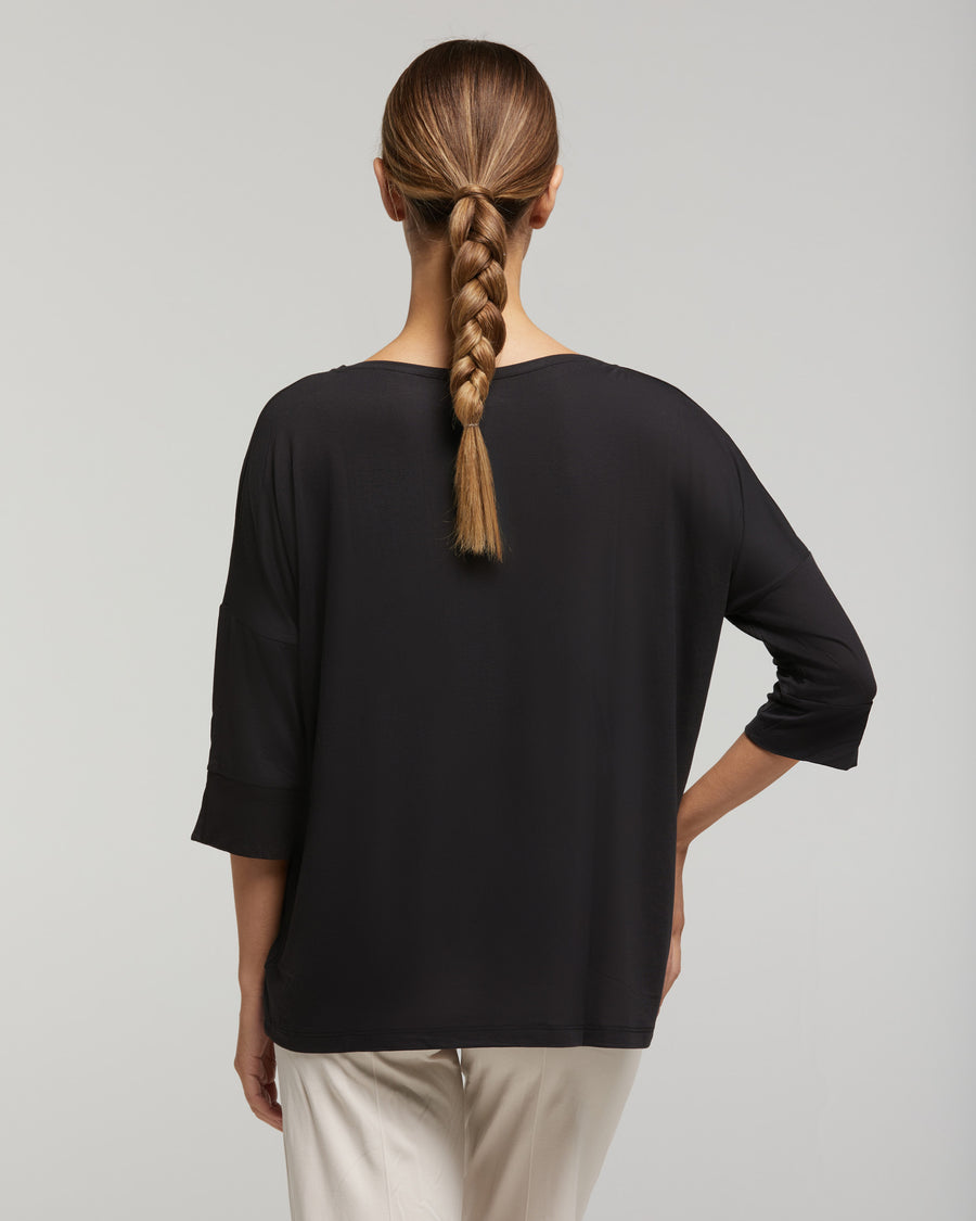 Sustainable viscose boat neck top oversized fit