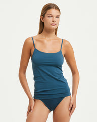 Camiseta sin costuras con tirantes finos