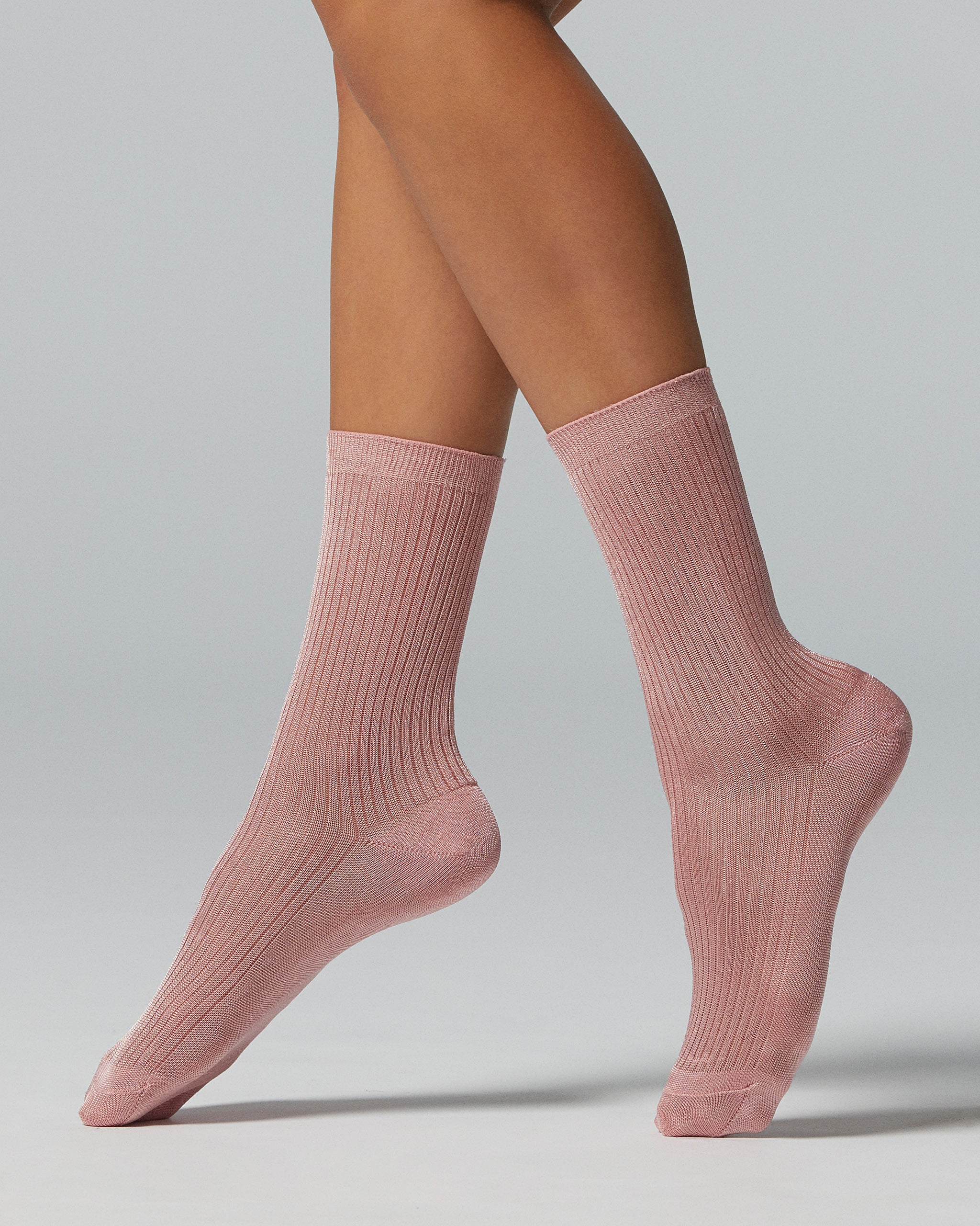 Victoria pink ribbed viscose socks | Pompea