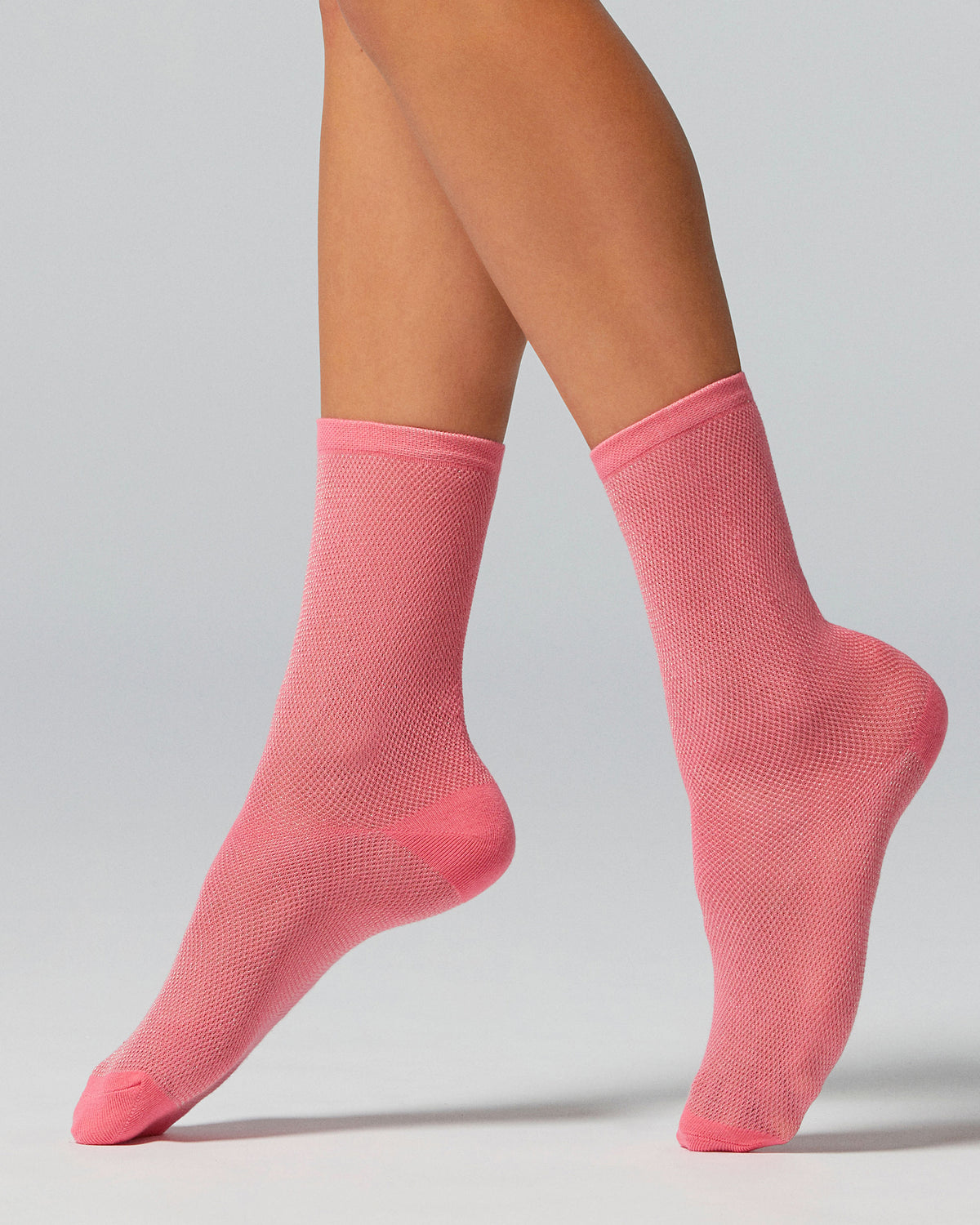 Ariel perforated viscose socks with lamé.