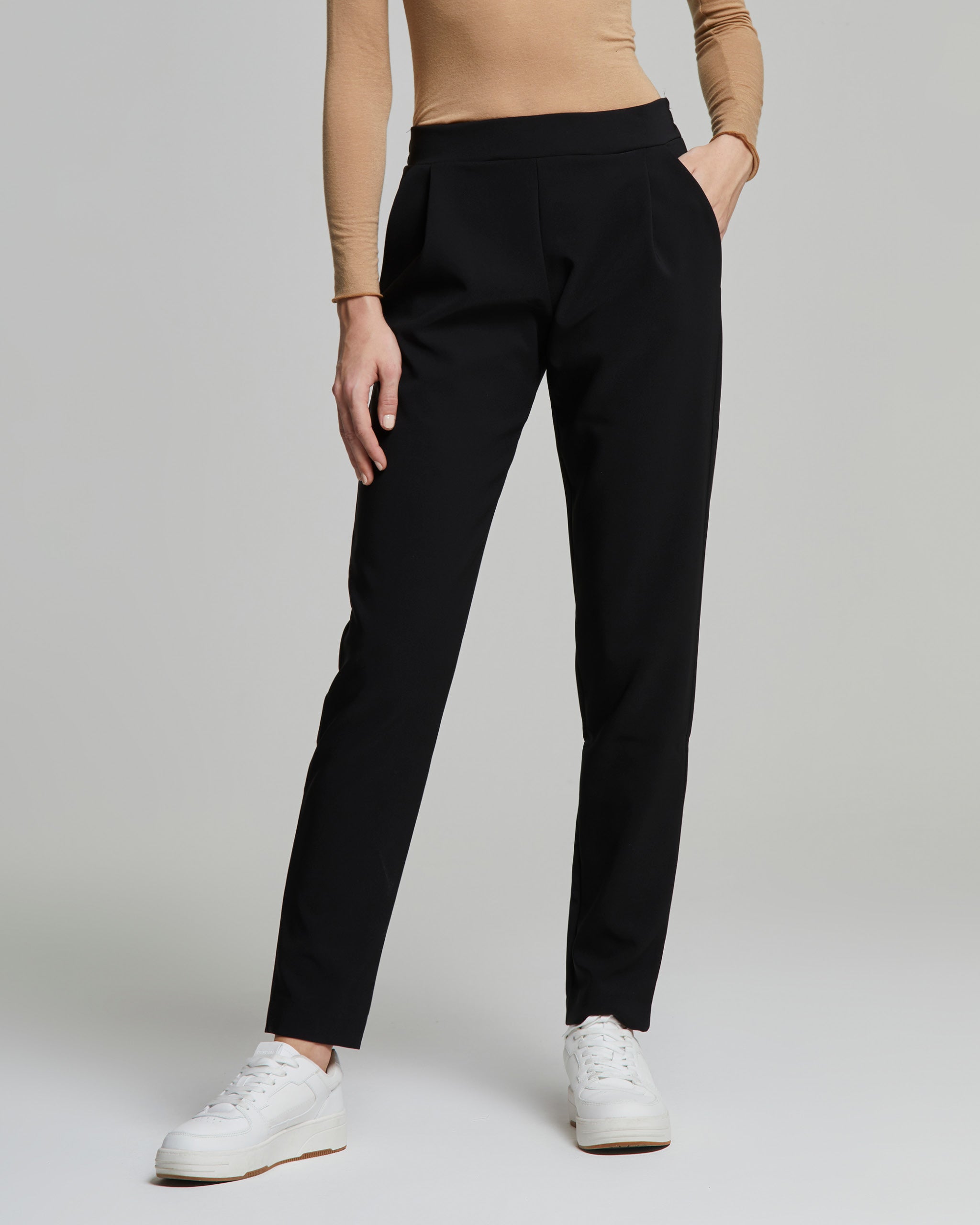 Pompea Pantalone donna Sara modello classico