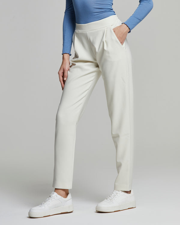 Pantalone donna Sara modello classico