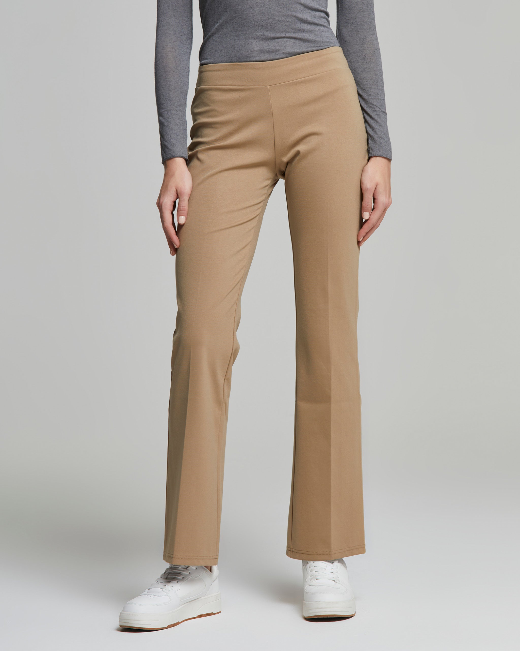 Pompea Pantalone donna Adele modello a trombetta cotone