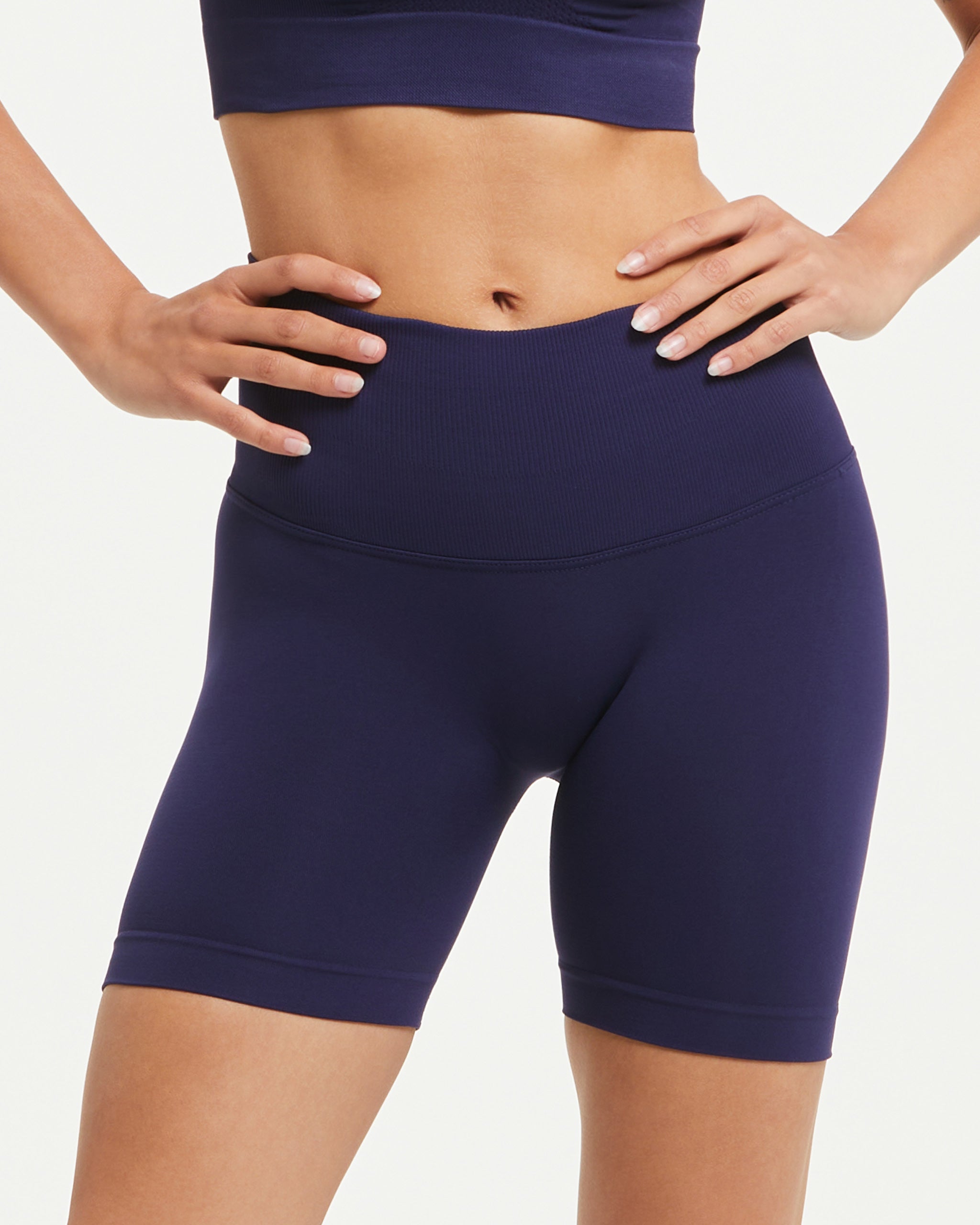 Panty effetto push-up perfect wave