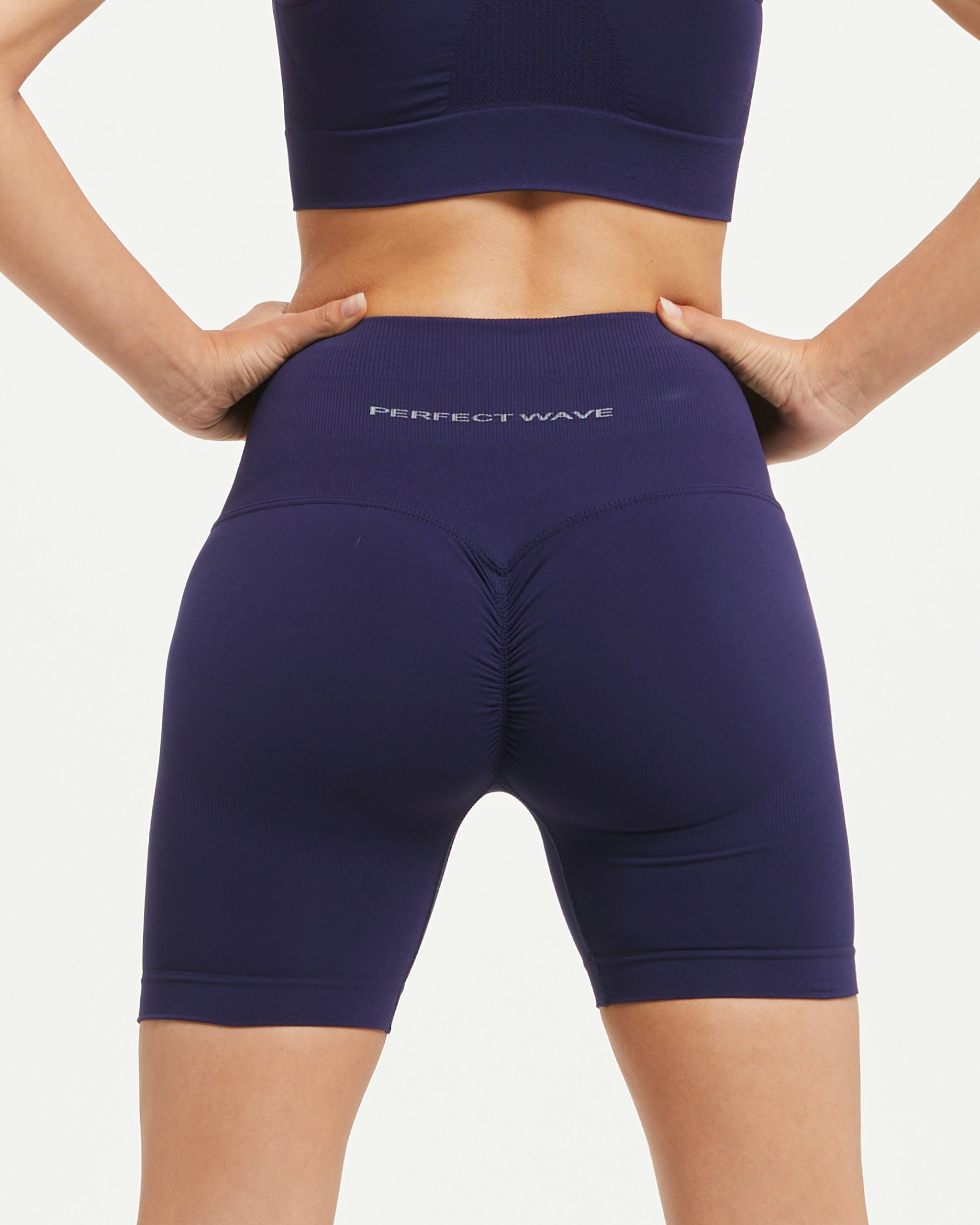 Panty effetto push-up perfect wave