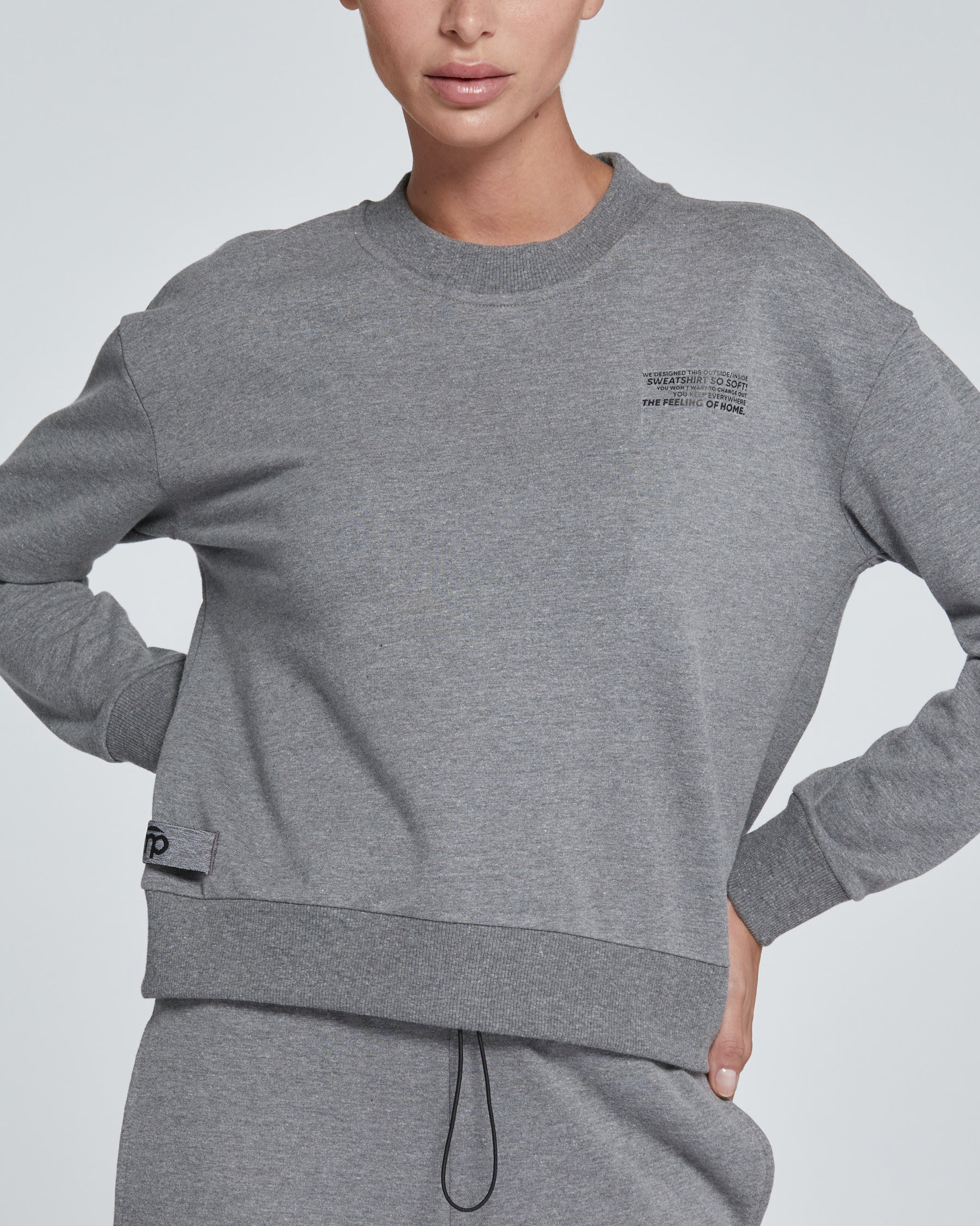 WOMEN'S SOLID COLOUR COTTON SWEATSHIRT