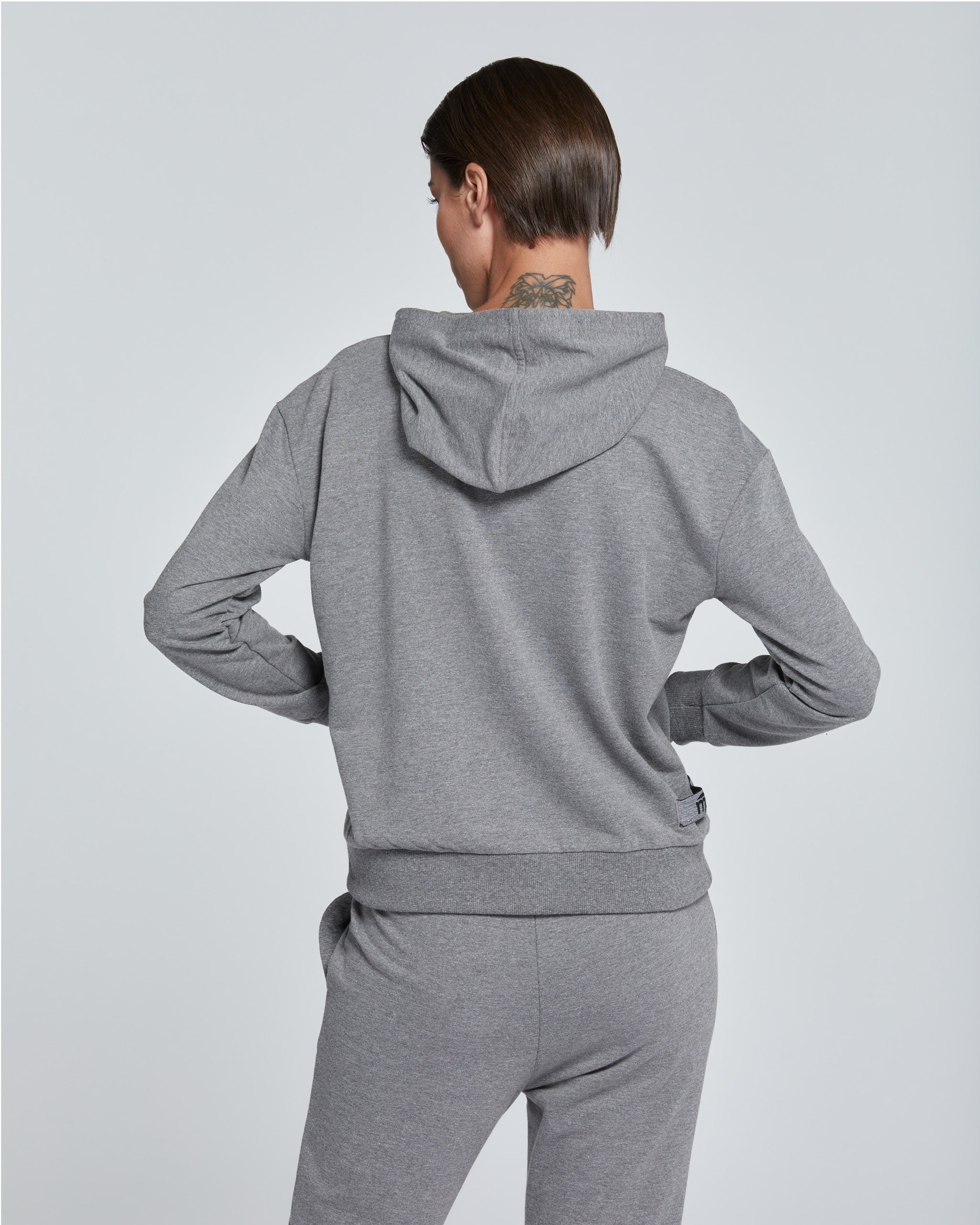 WOMEN'S SOLID COLOUR COTTON HOODIE  