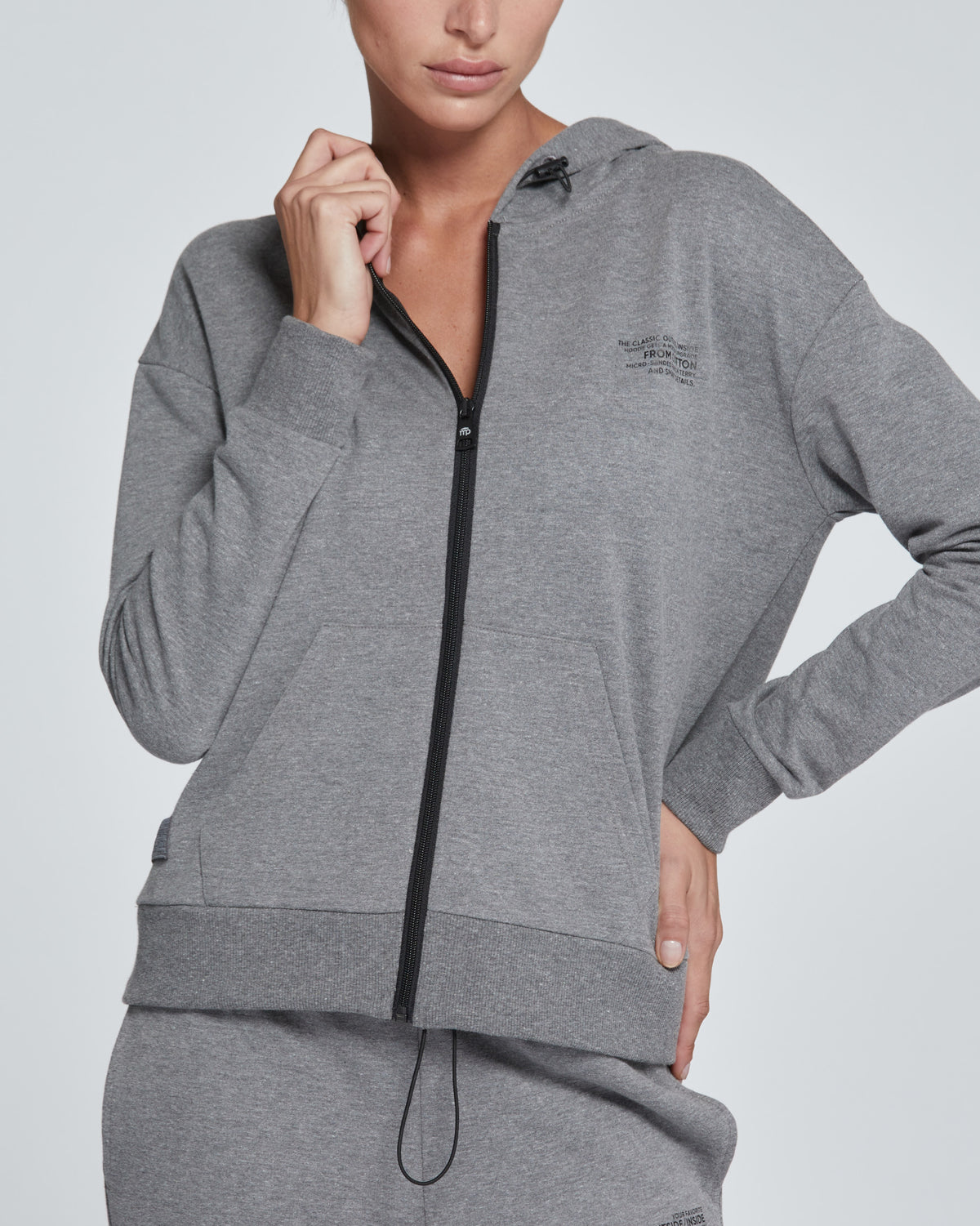 WOMEN'S SOLID COLOUR FULL ZIP COTTON HOODIE 