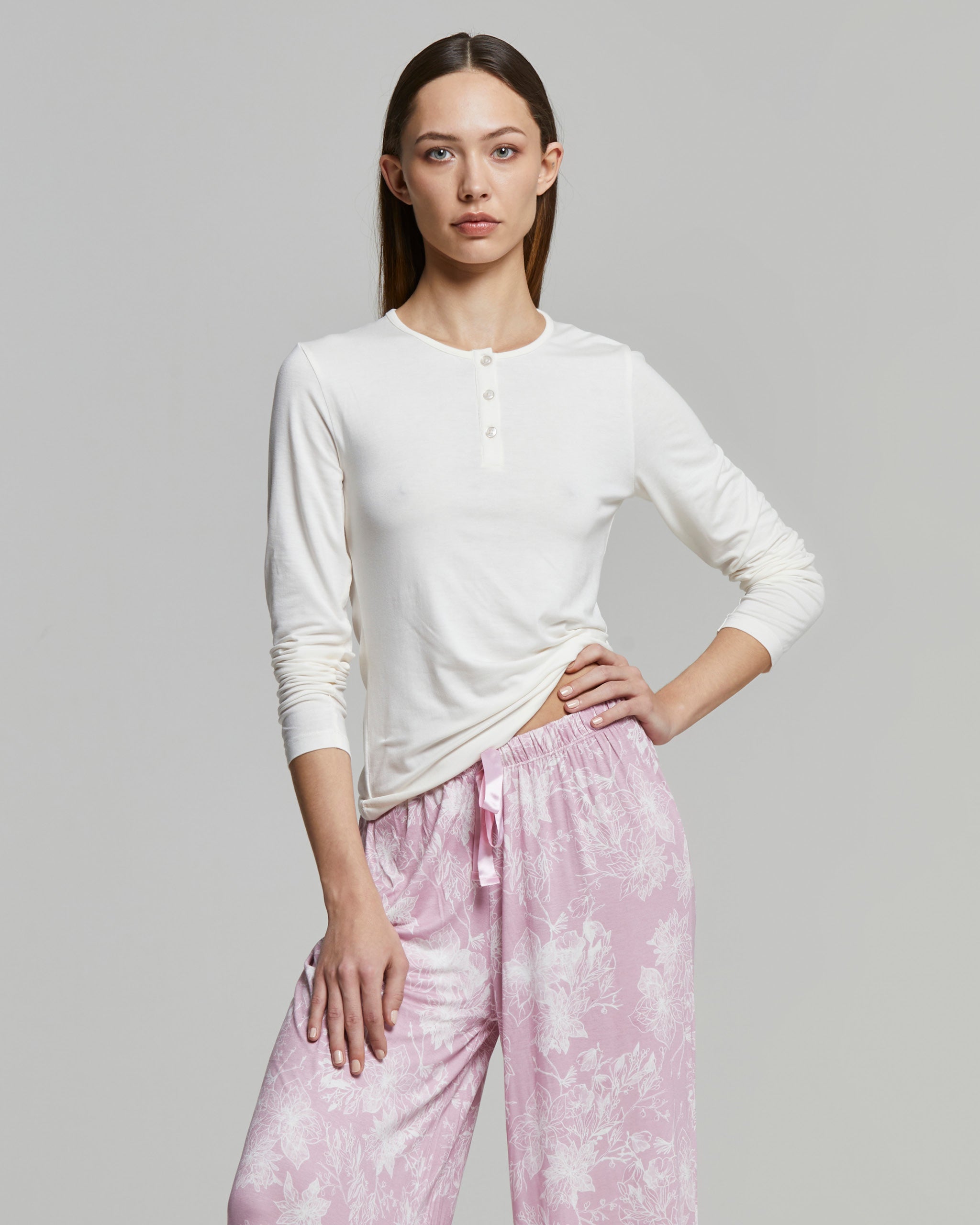 Cara long viscose pajamas