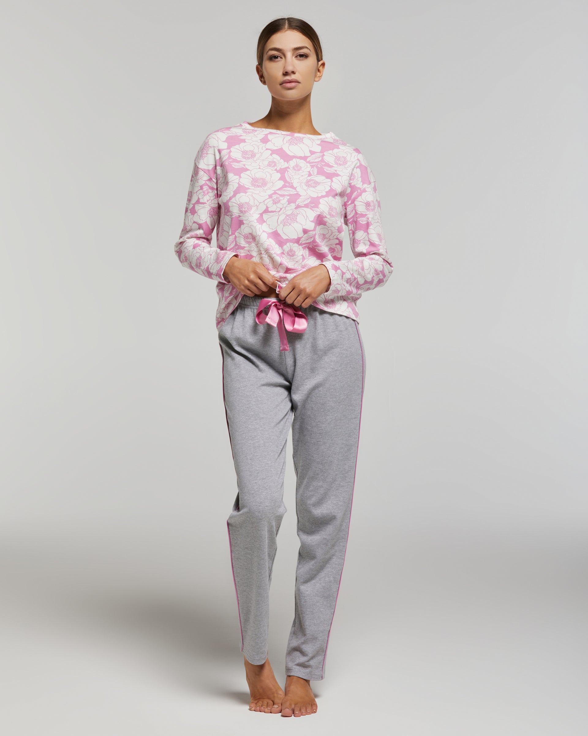 Pigiama lungo donna con motivi floreali Pompea