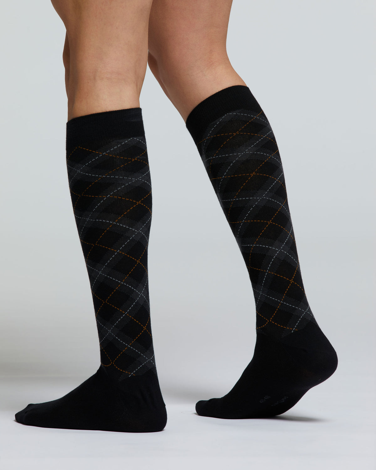 LONG ACERO COTTON SOCK WITH ARGYLE PATTERN