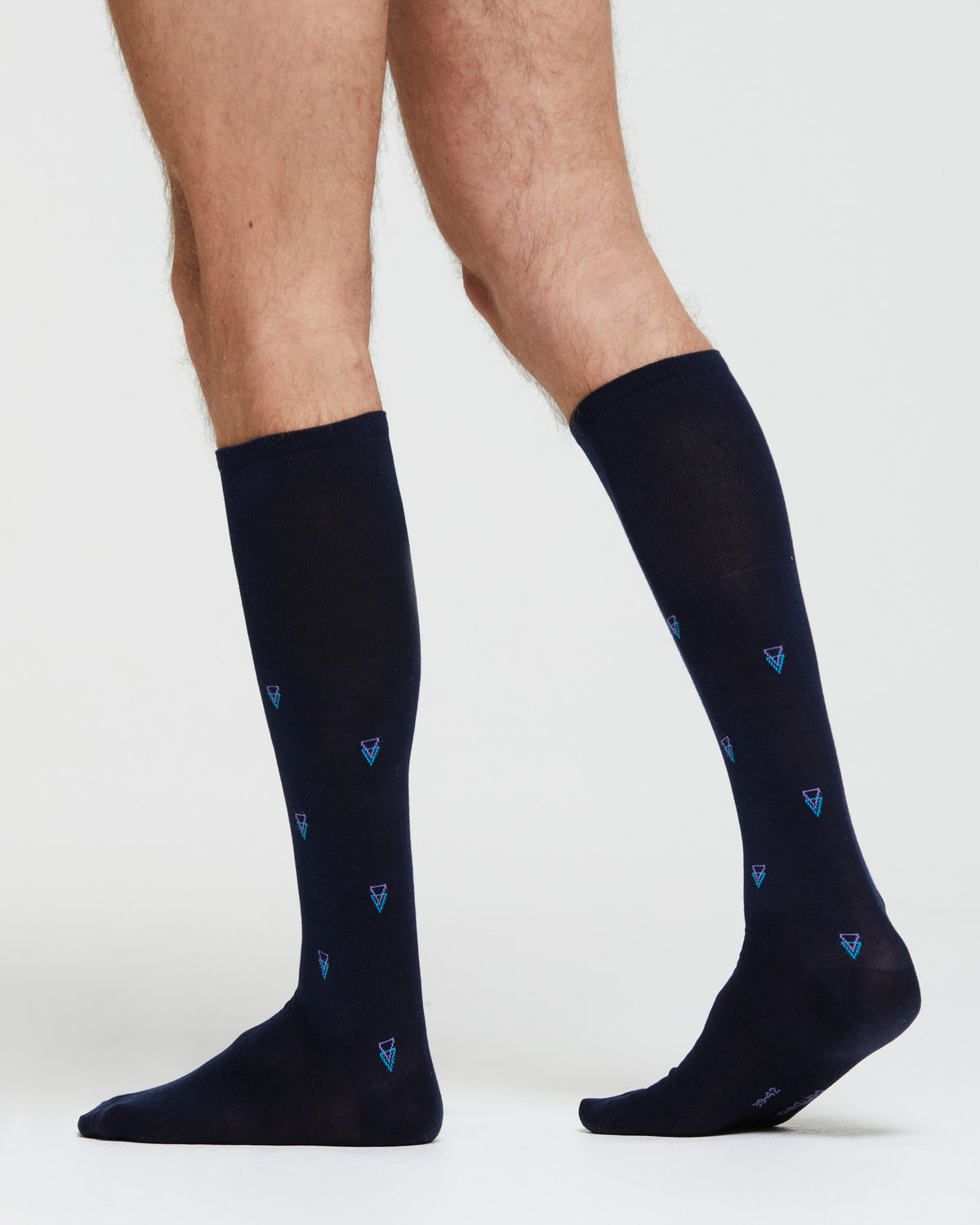 GIOELE COTTON LONG SOCK WITH TRIANGLE PATTERN