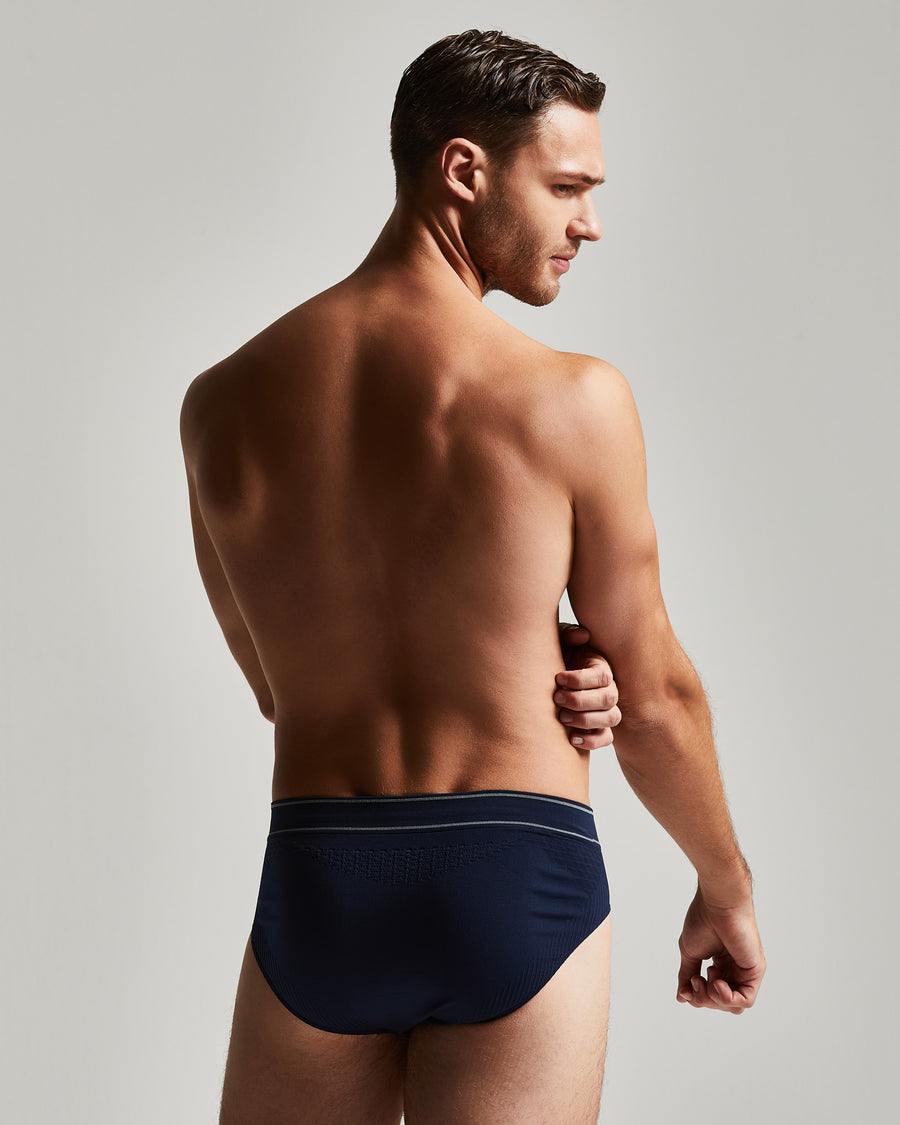 Seamless blue briefs, Pompea