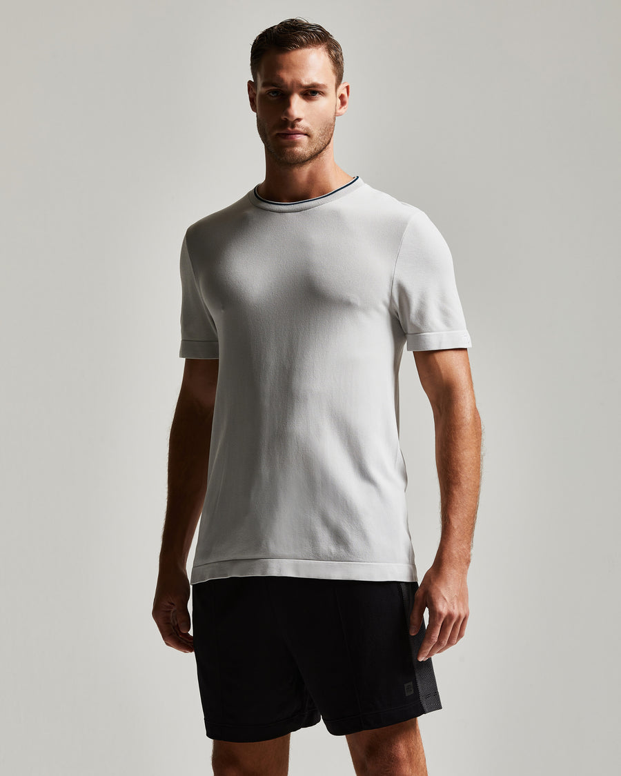 MEN'S CREW NECK PIQUÉ TOP 