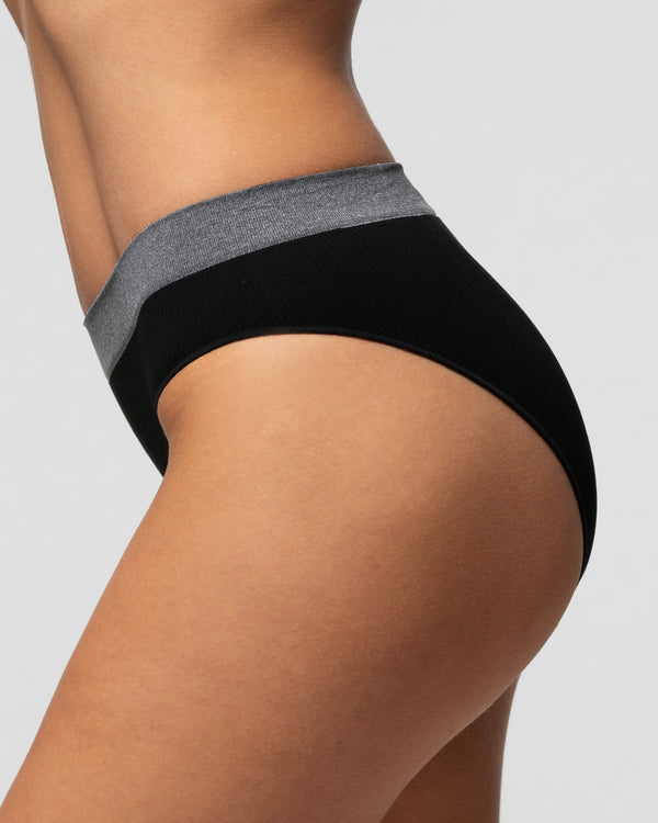 Bikini briefs in soft Q-NOVA yarn, Eco-Friendly, black, Women's Underwear