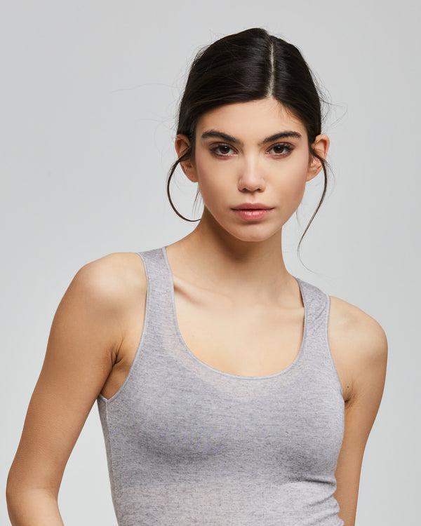 CANOTTA SPALLA LARGA SCOLLO TONDO IN MODAL CASHMERE