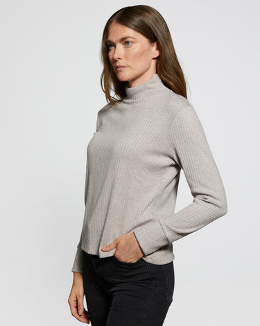 JERSEY CUELLO ALTO CANALÉ