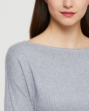 WOMEN’S RIBBED TOP WITH CREW NECK