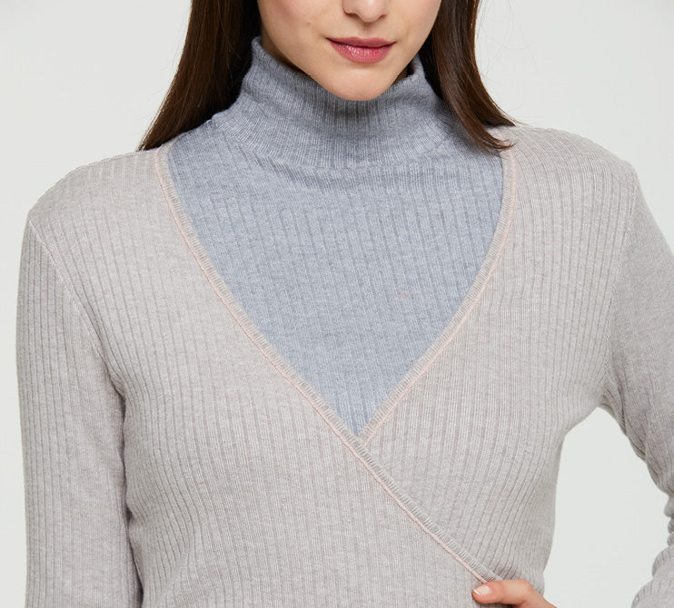 RIBBED TOP WITH A CROSSED PATTERN 