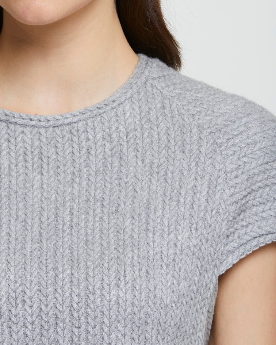 BRAID KNIT CAPE
