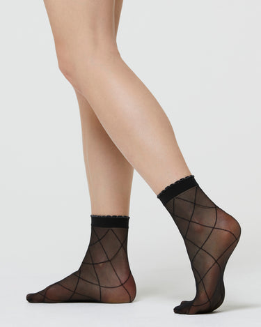 LILIAN SHEER SOCK WITH MICROTULLE EFFECT