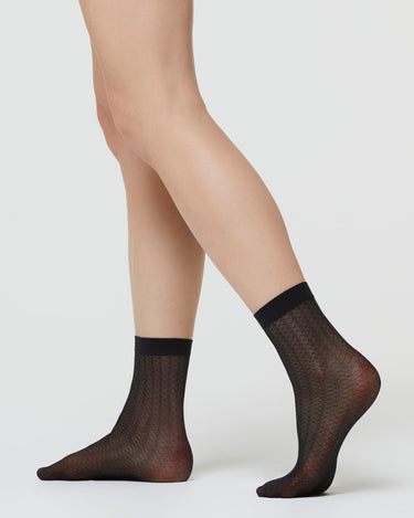 NATALIE SHEER SOCK WITH MICRO ARGYLE PATTERN