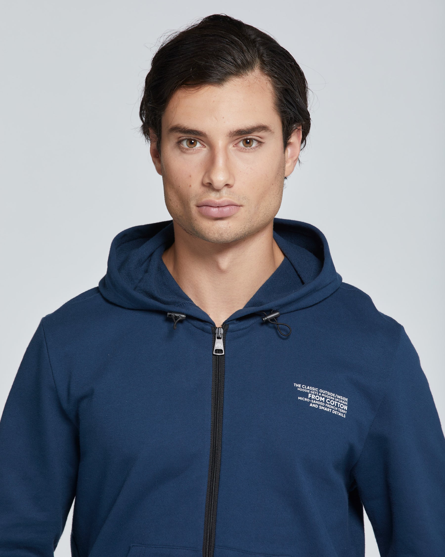 FELPA CON CAPPUCCIO E ZIP UOMO COTONE TINTA UNITA