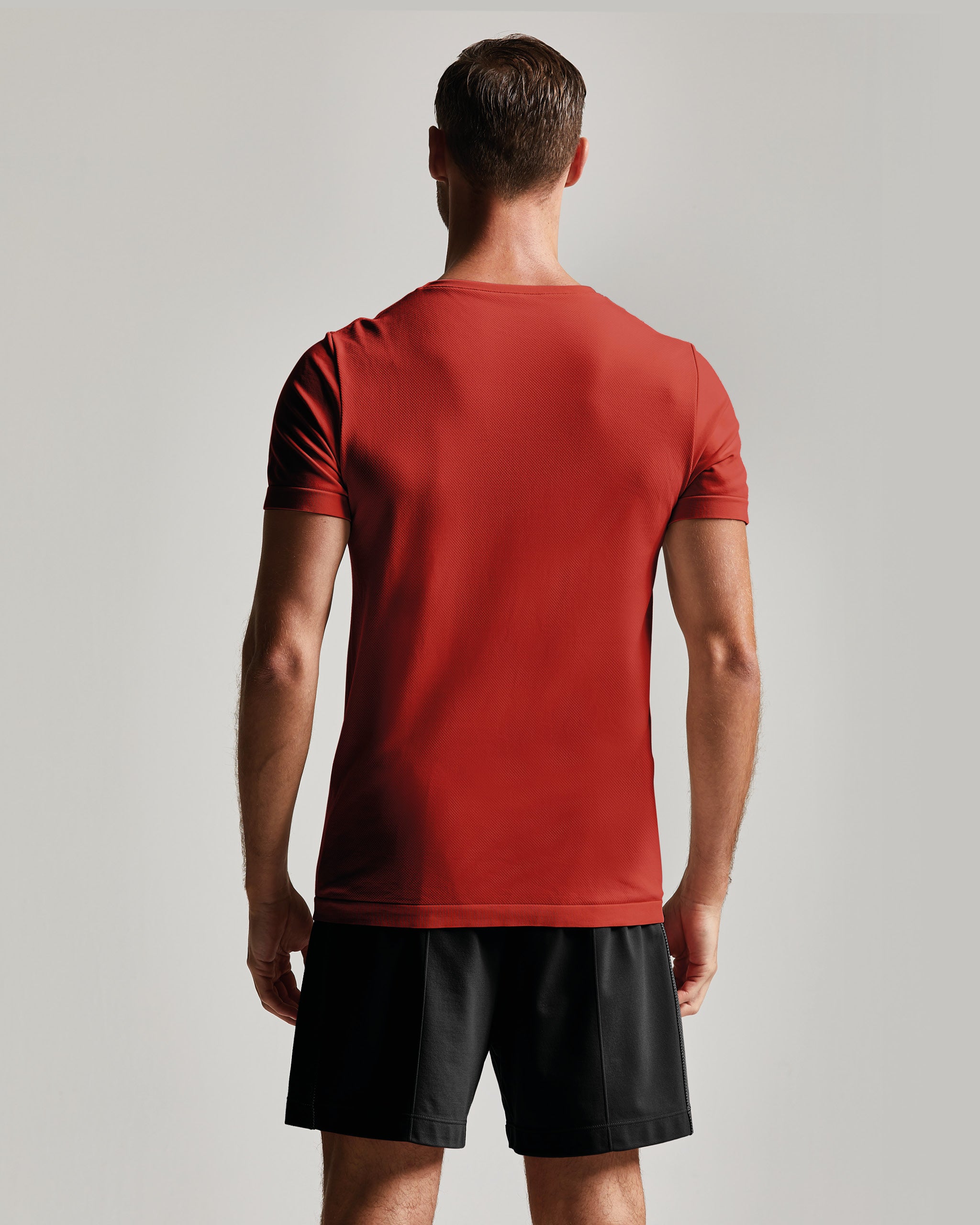 Russell Athletic T-Shirt BASELINERS LOGO TEE Uomo - Foto 8