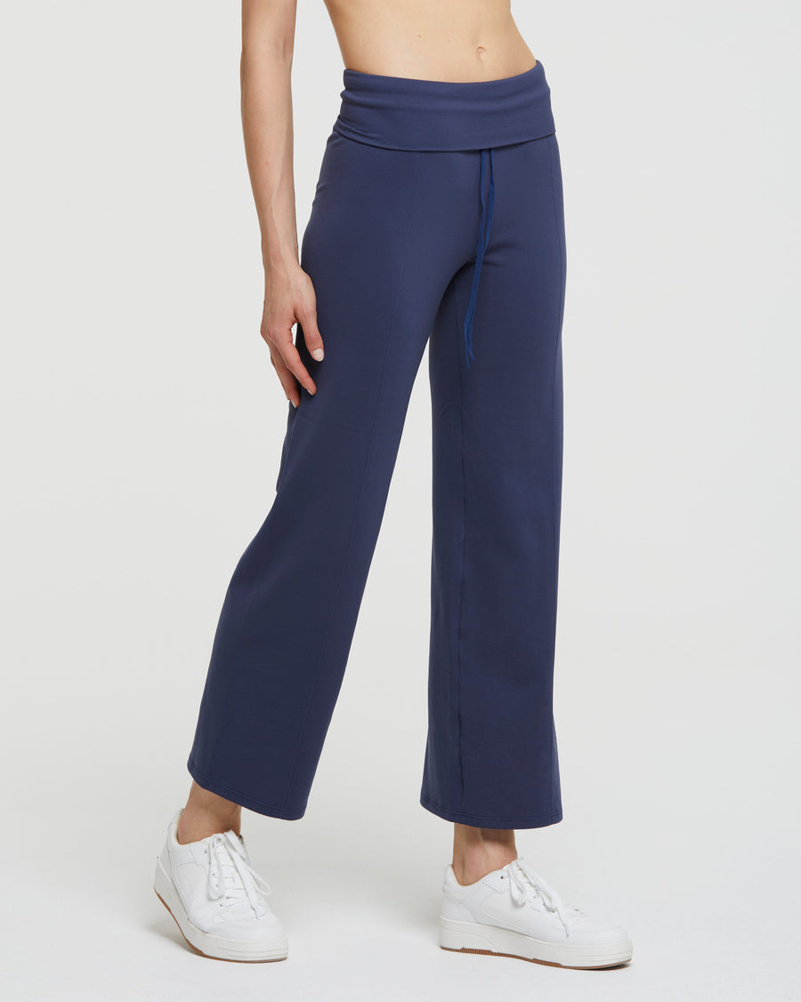 WALK TROUSERS 