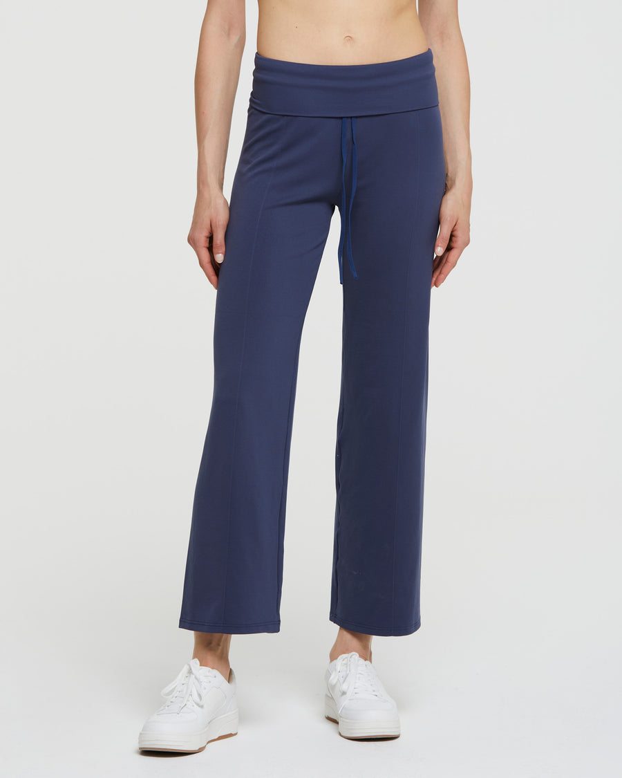 WALK TROUSERS 