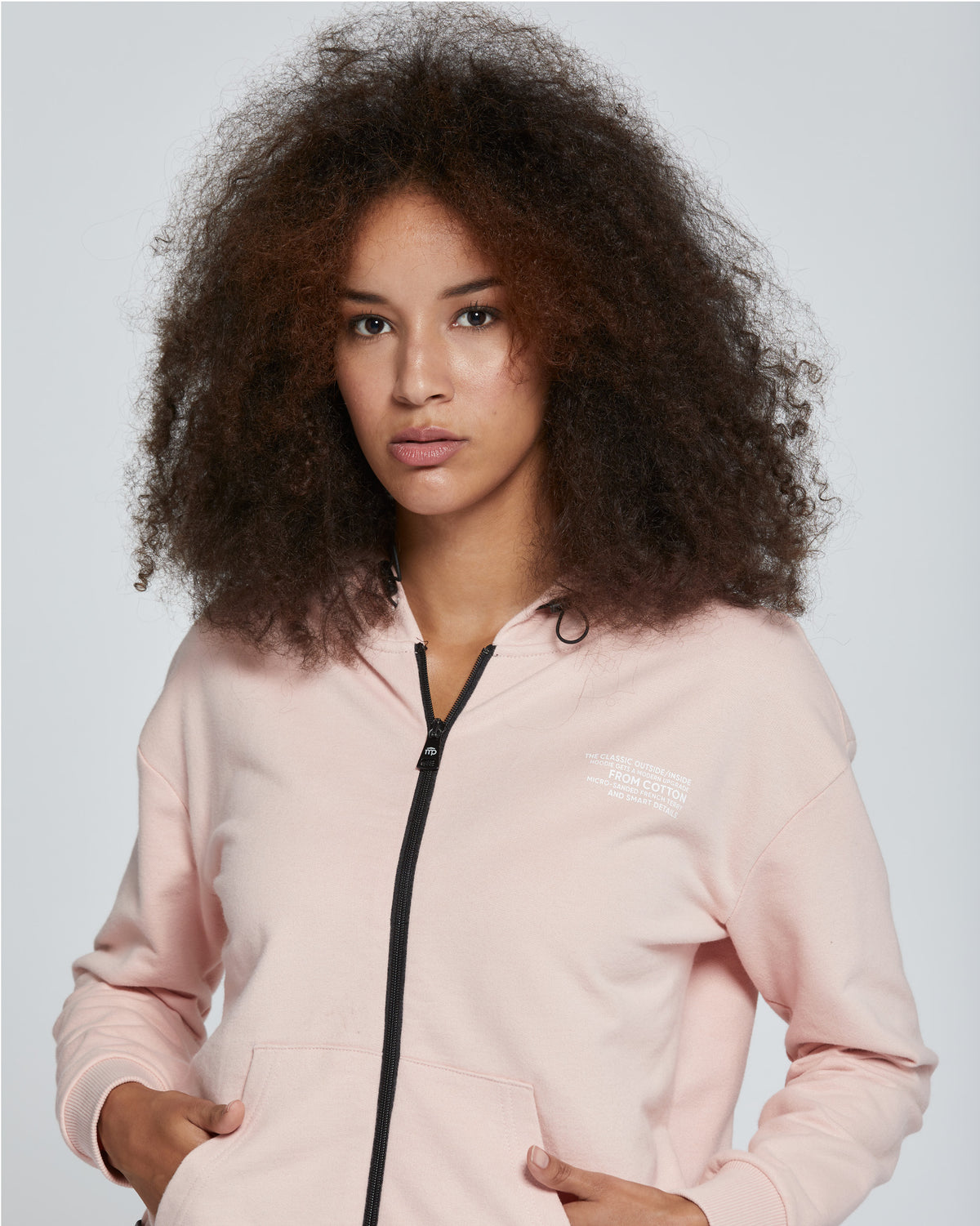 WOMEN'S SOLID COLOUR FULL ZIP COTTON HOODIE 