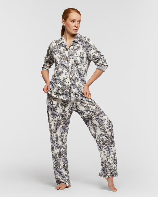 Artesina long viscose pyjamas with floreal pattern 