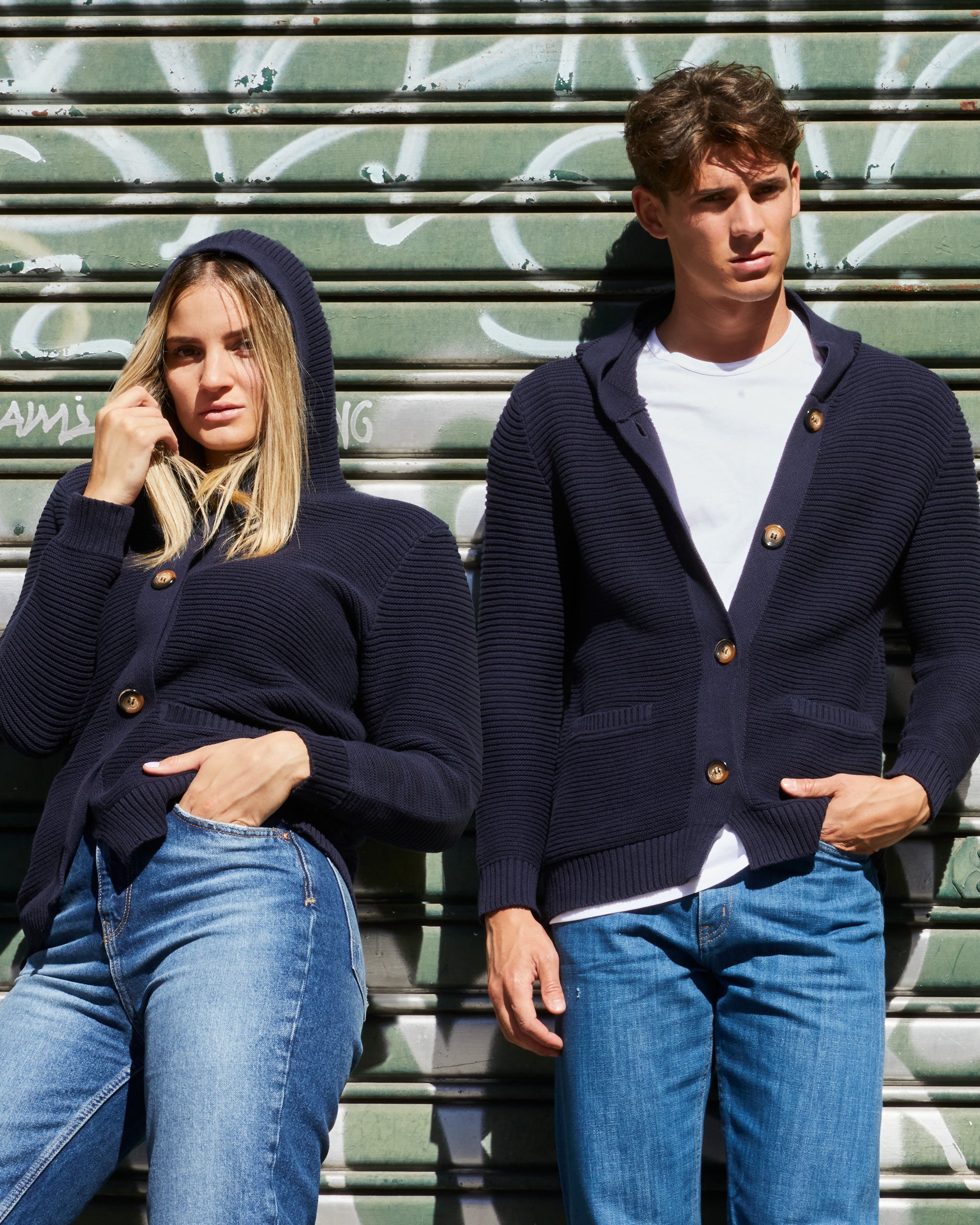 UNISEX-CARDIGAN MIT KAPUZE